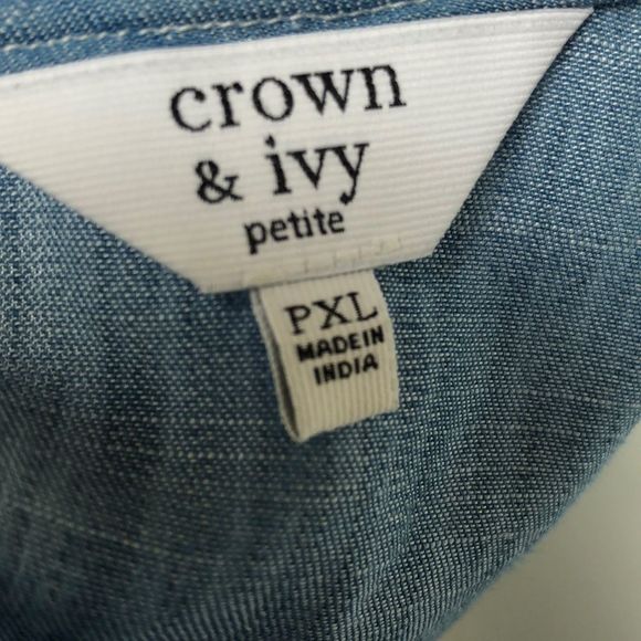 Crown & Ivy white blue 3/4 sleeve top size XL - Picture 8 of 8